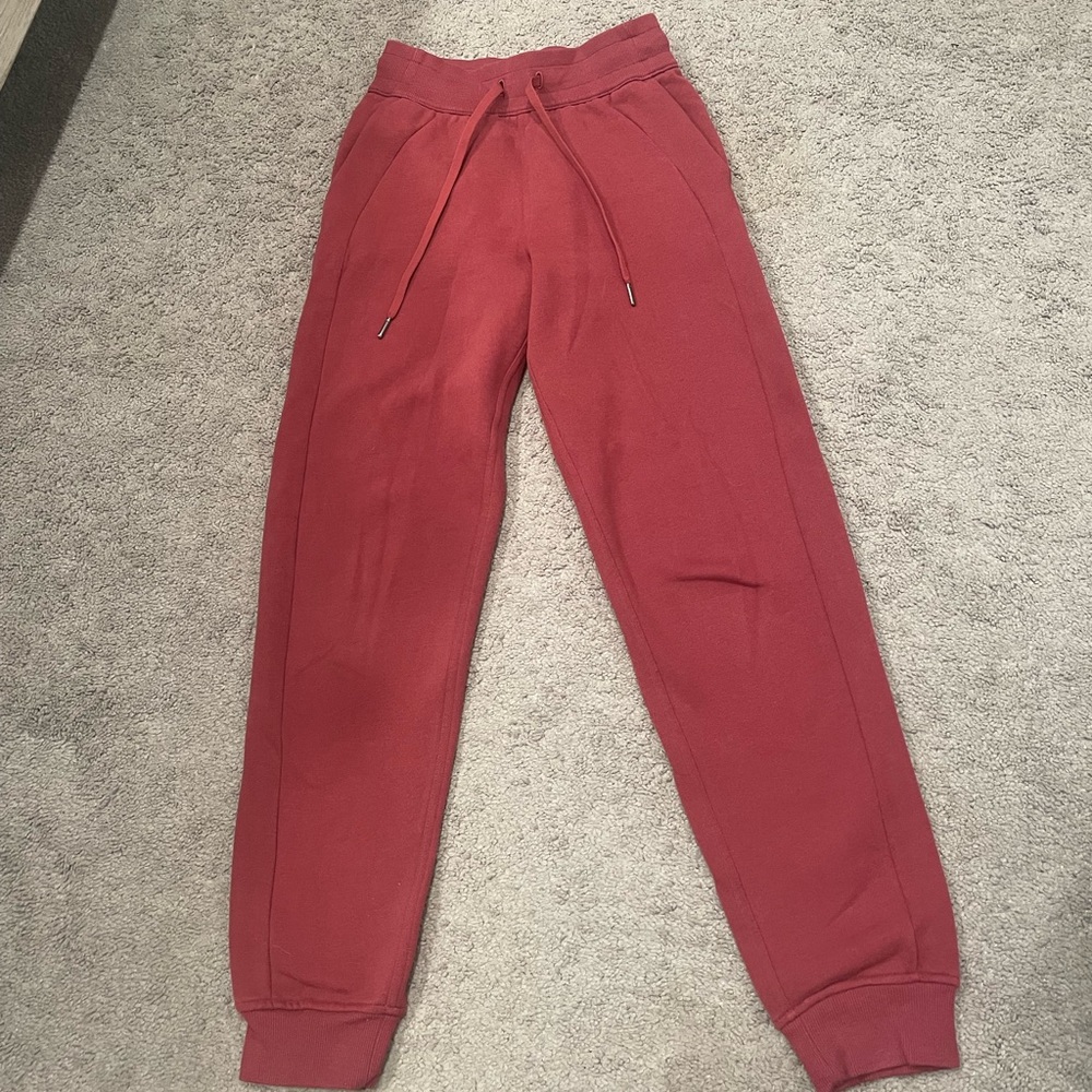 Lululemon scuba joggers